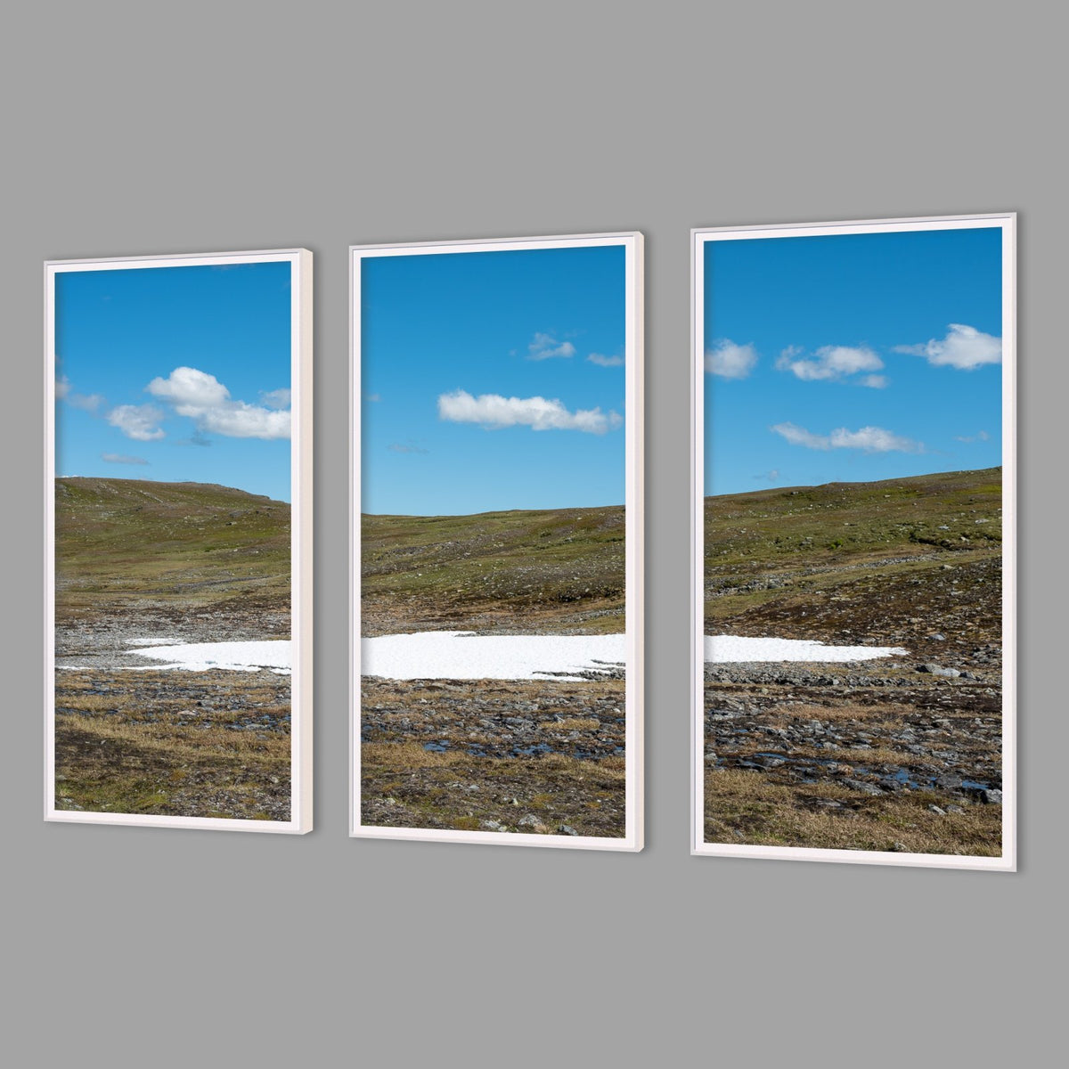 LED-Wandbild Dreiteiler hochkant mit Abstand – Berge & Fjorde