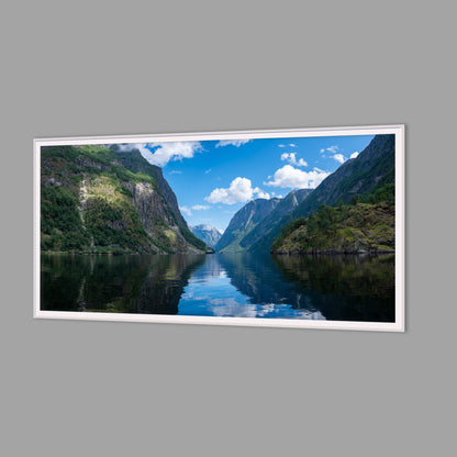 LED-Wandbild 60x120 cm quer – Berge & Fjorde