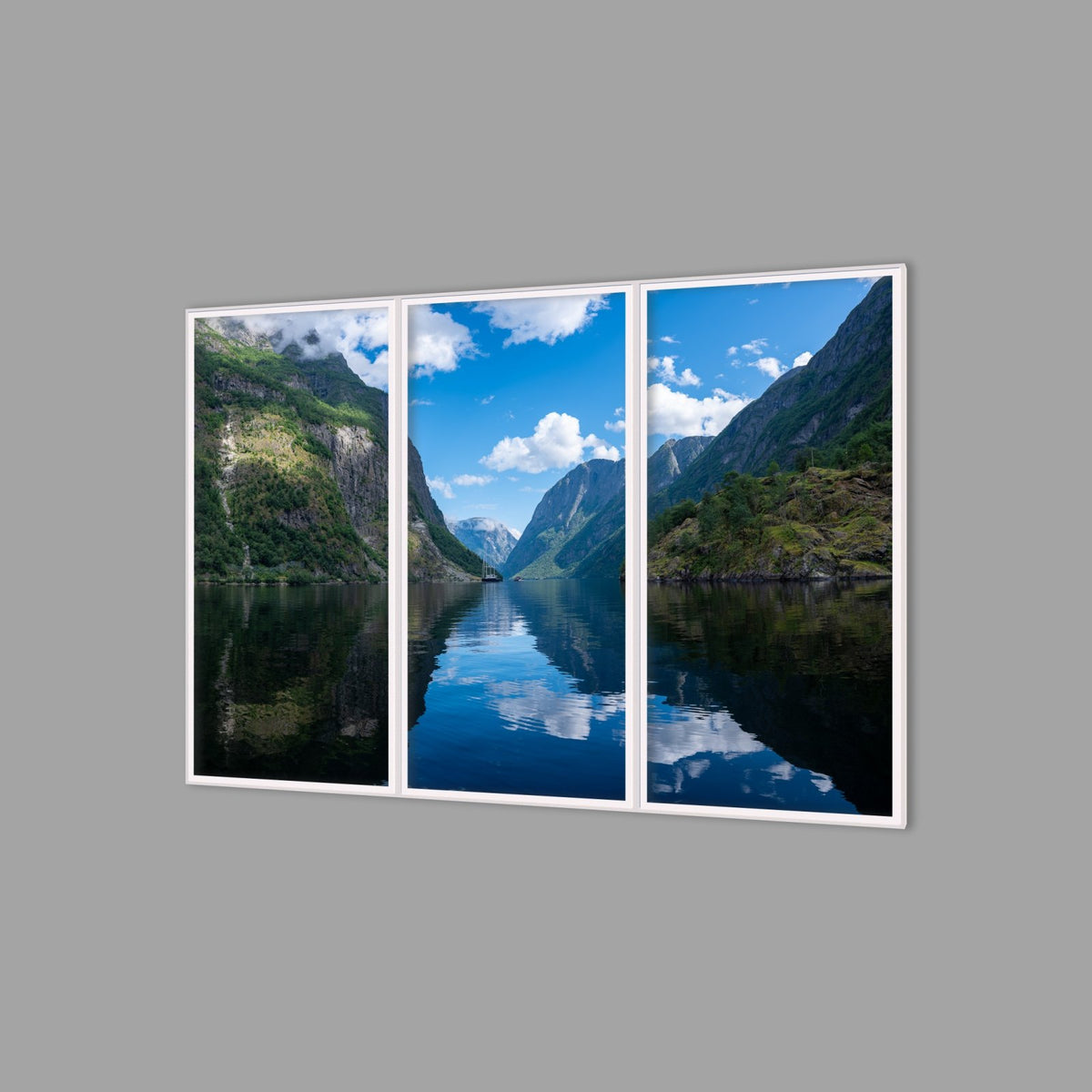 LED-Wandbild Dreiteiler hochkant 180x120 cm – Berge & Fjorde