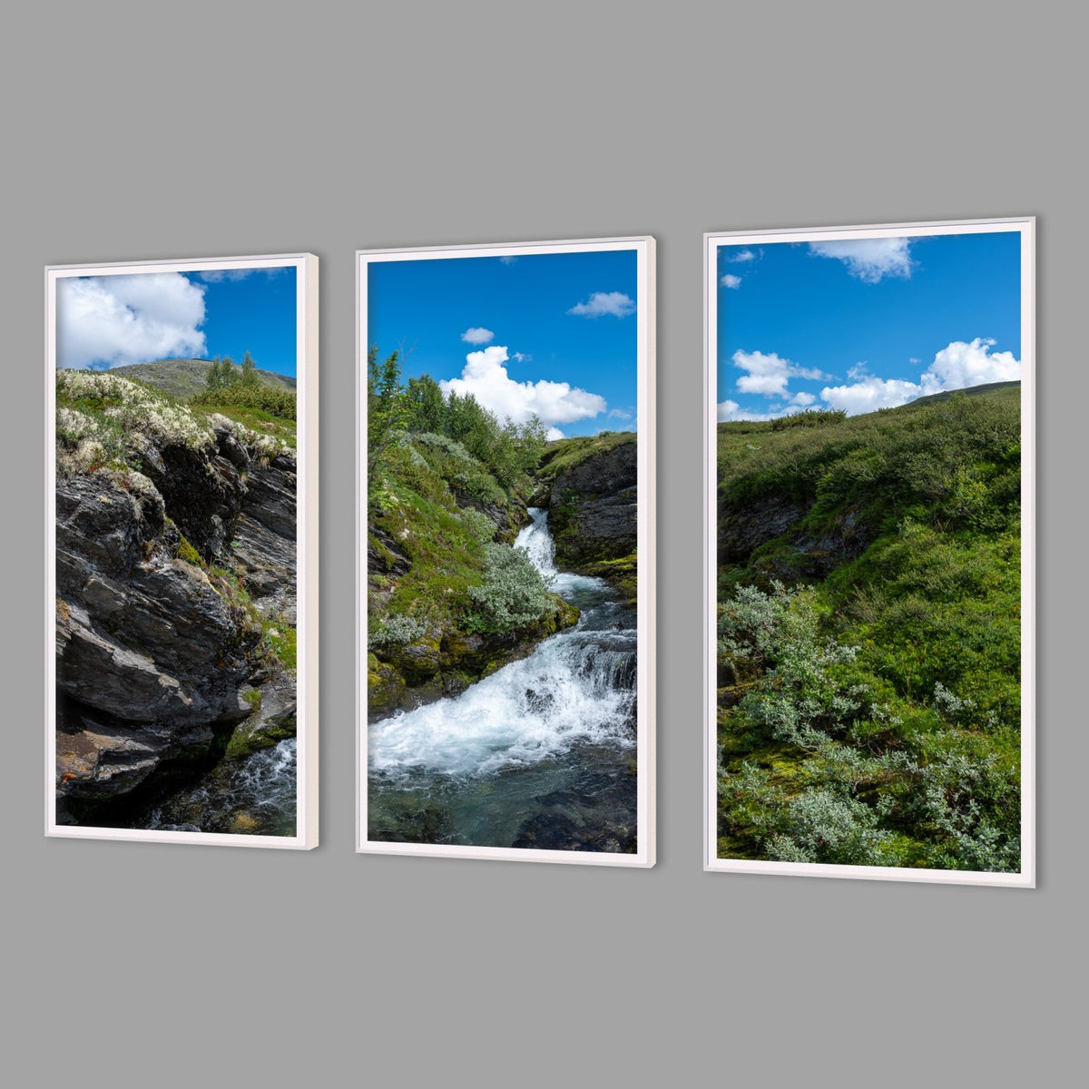 LED-Wandbild Dreiteiler hochkant mit Abstand – Berge & Fjorde