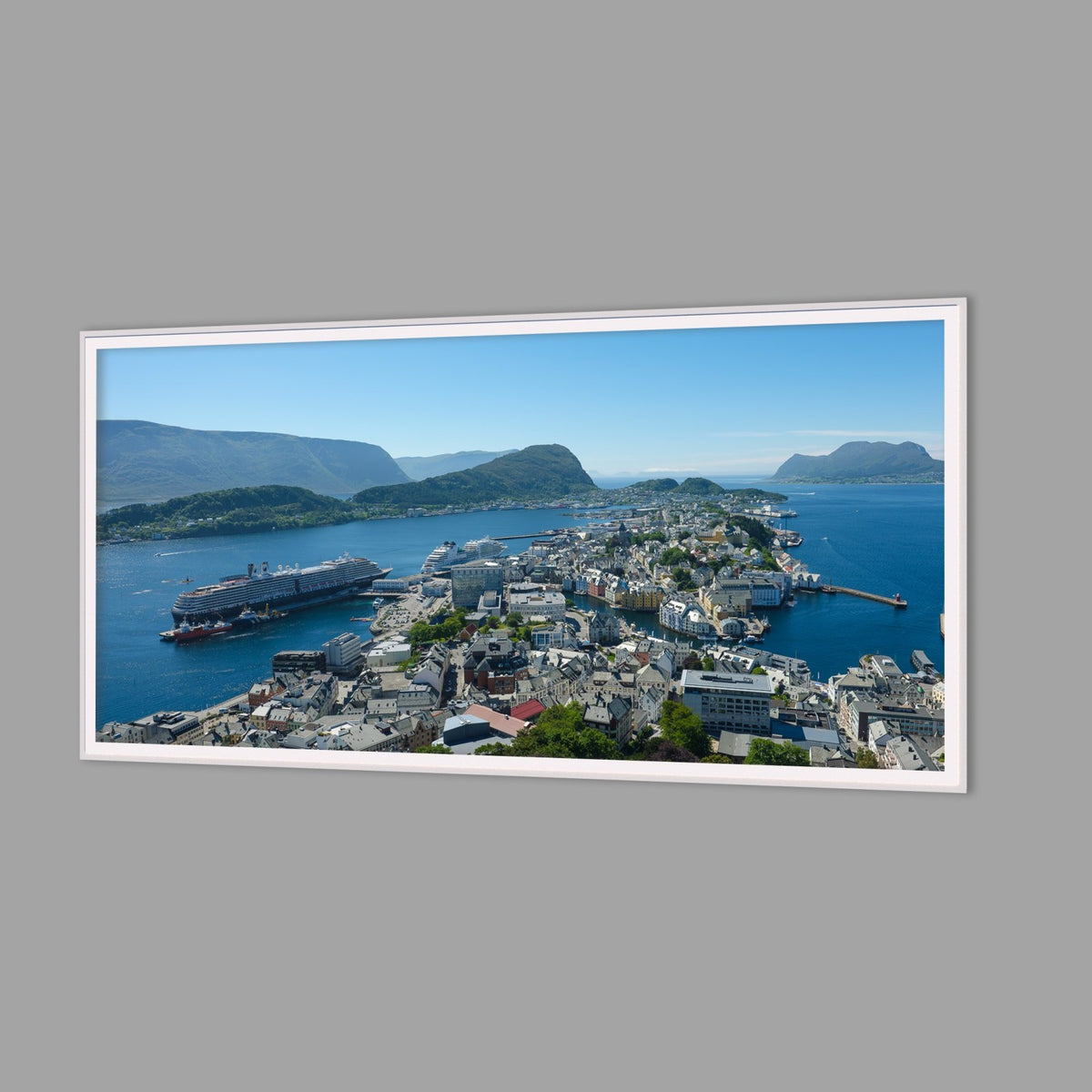 LED-Wandbild 60x120 cm quer – Berge & Fjorde