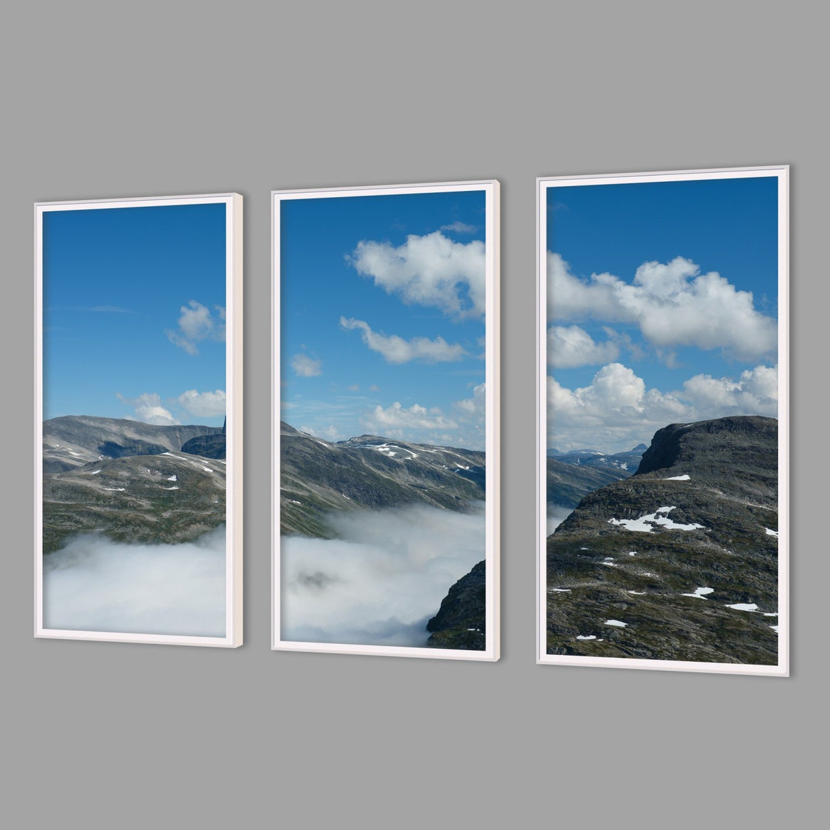 LED-Wandbild Dreiteiler hochkant mit Abstand – Berge & Fjorde