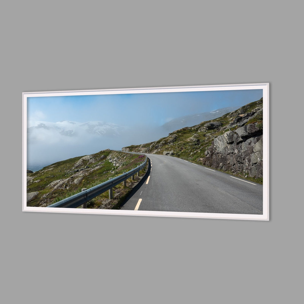 LED-Wandbild 60x120 cm quer – Berge & Fjorde