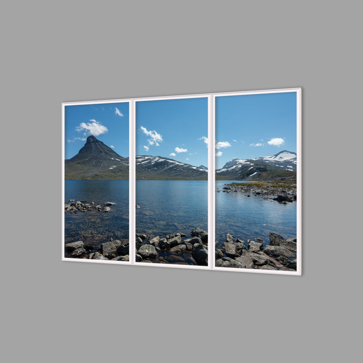 LED-Wandbild Dreiteiler hochkant 180x120 cm – Berge & Fjorde